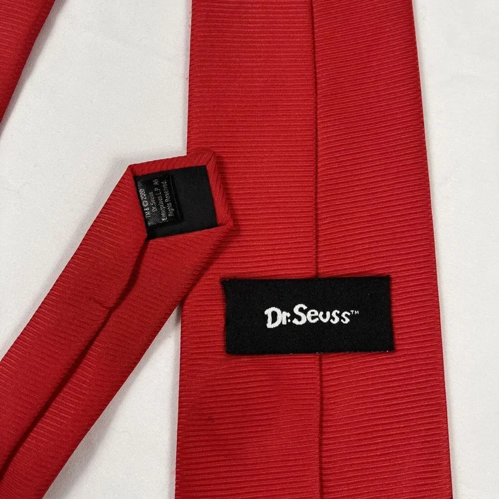 Dr. Seuss How The Grinch Stole‎ Christmas Holiday Novelty Light Up Tie Who Ville